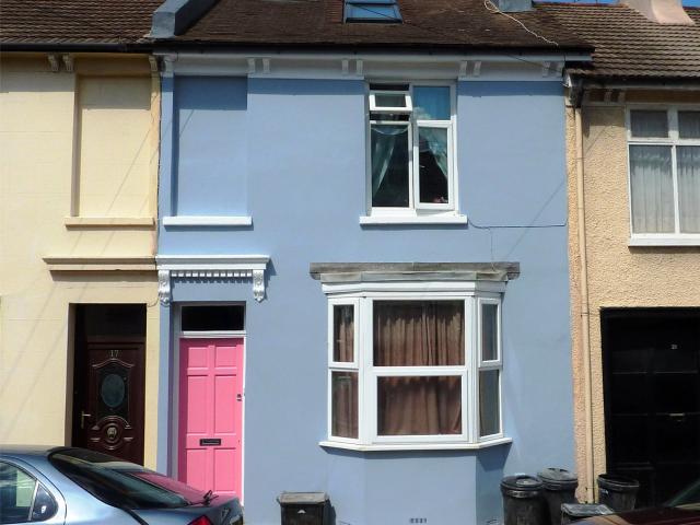 5 bedroom Terraced House to rent
