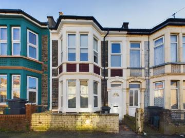 6 bedroom terraced house to rent