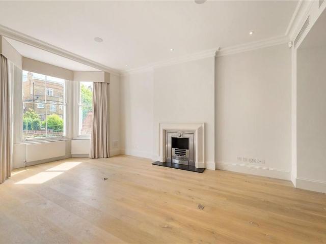 6 bedroom terraced house to rent
