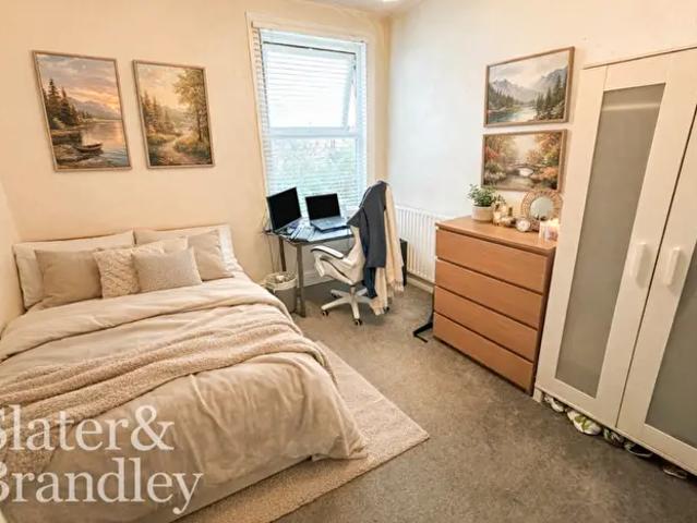 6 Bedroom Terraced House To Rent In Chaworth Road, West Bridgford, Nottingham, NG2