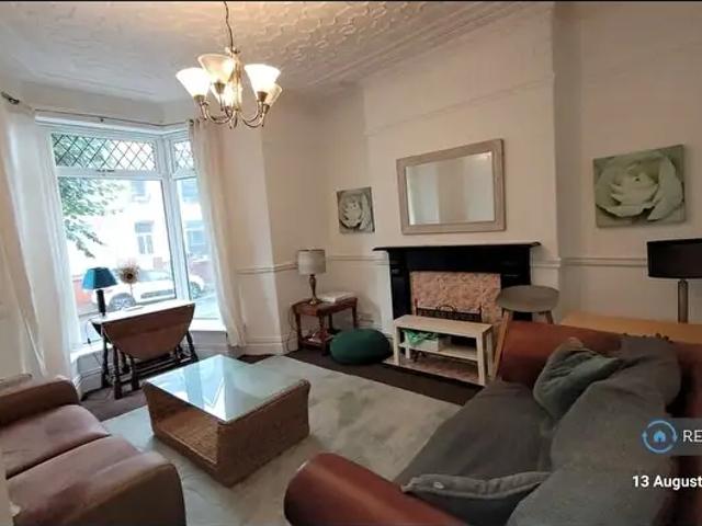 6 Bedroom Terraced House To Rent In Gwydr Crescent, Uplands, Swansea, SA2