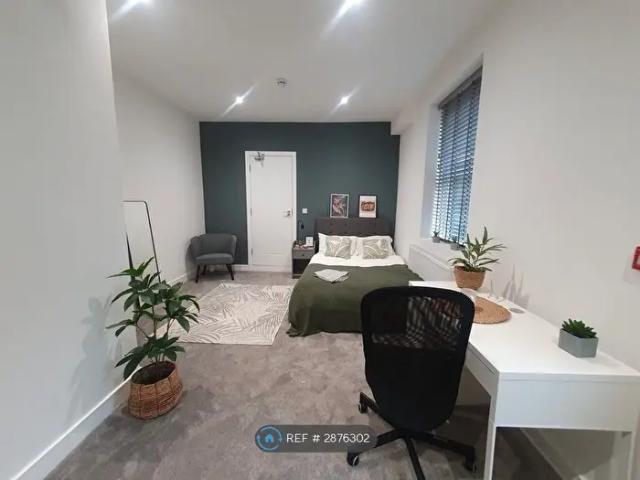 6 Bedroom Terraced House To Rent In London Road, Alveston, DE24