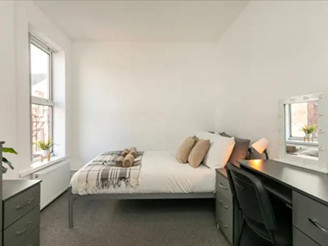 6 Bedroom Terraced House To Rent In North Sherwood Street, Nottingham, NG1