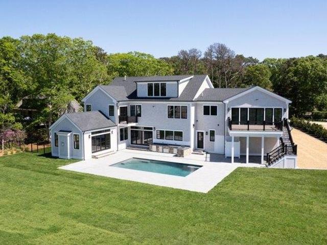 6 bedroom, Vineyard Haven MA 02568 105496430