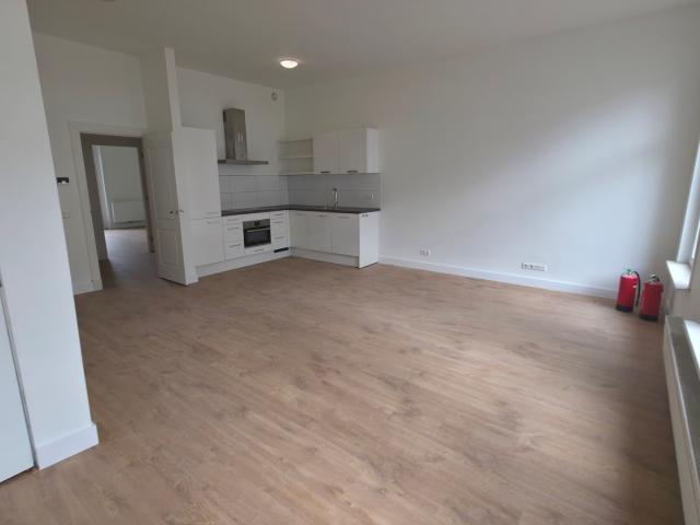 6 bedrooms Appartement Surface Area: 156m2