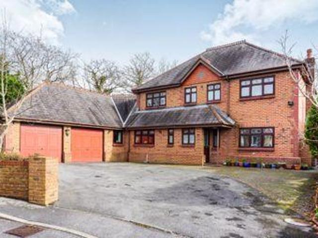 6 Bedrooms Detached house for sale in Banc Yr Eithin, Gorseinon SA4