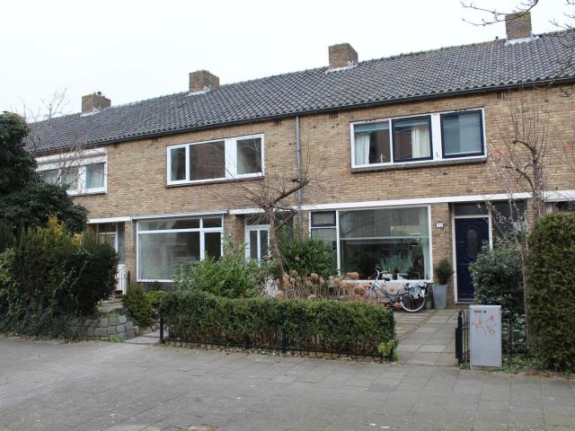 6 bedrooms Huurwoning Surface Area: 120m2