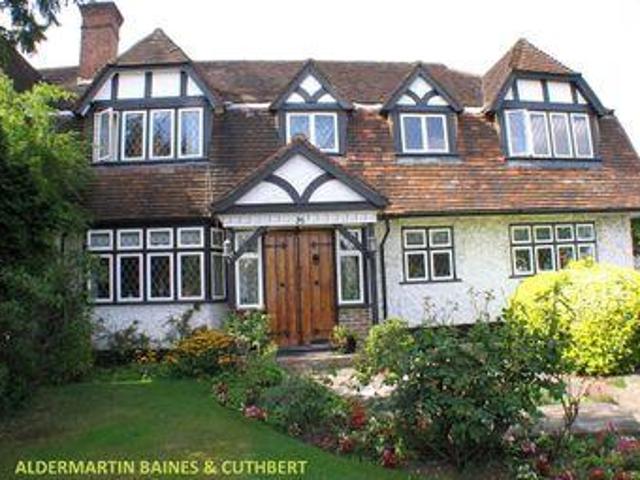 6 Bedrooms Semi detached house for sale in Lake View, Edgware, Middlesex HA8