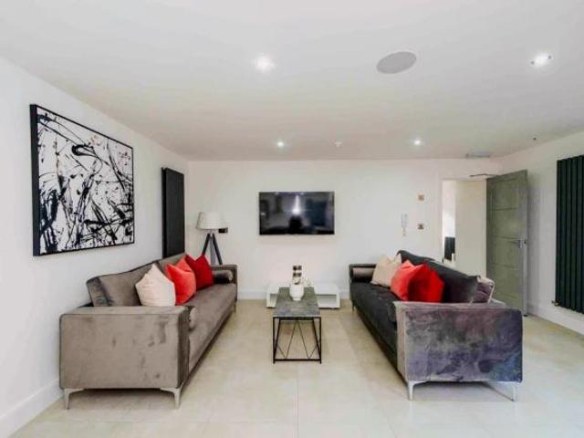 6 Beds 0 Baths