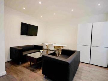 6 Beds 0 Baths
