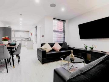 Kensington L7 Liverpool, Kensington Liverpool, L7, North East Wales, Midlands