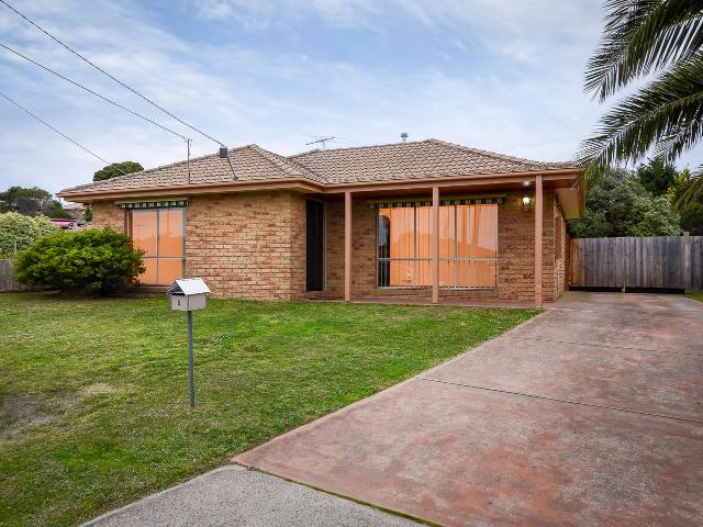 6 Belgrave Place, Carrum Downs, VIC 3201