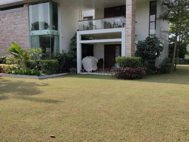 6 BHK Villa in Thaltej for rent Ahmedabad. The reference number is 18969908
