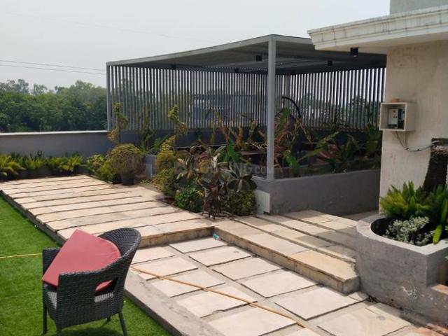 6 BHK Villa in Vasant Kunj for resale New Delhi. The reference number is 19182251