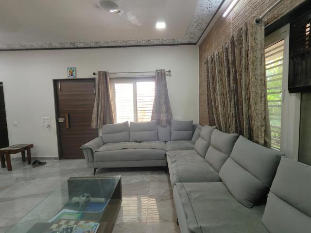 6 BHK Villa in Ambli for resale Ahmedabad. The reference number is 21309568