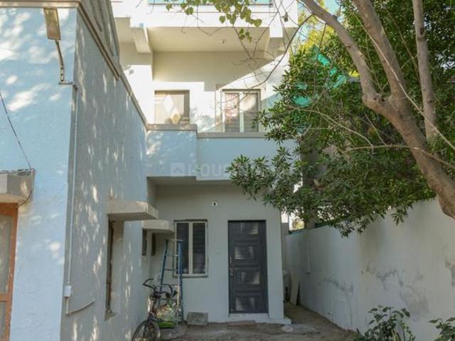 6 BHK Villa in Bopal for resale Ahmedabad. The reference number is 21173456