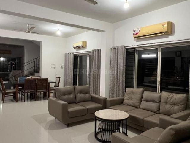 6 BHK Villa in Ghuma for rent Ahmedabad. The reference number is 18897986