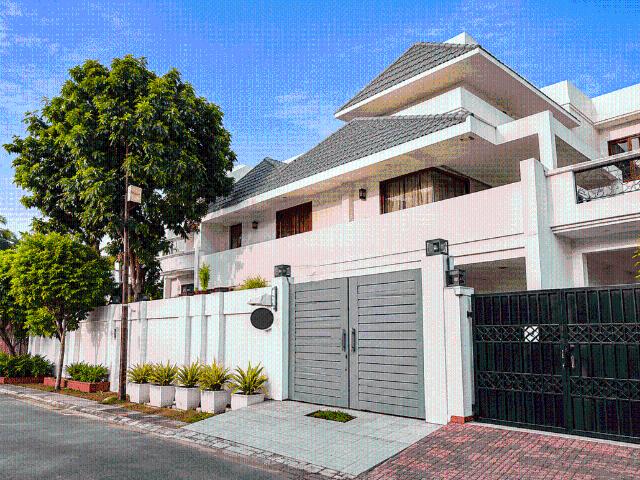 6 BHK Villa in Gomti Nagar for rent Lucknow. The reference number is 21372914