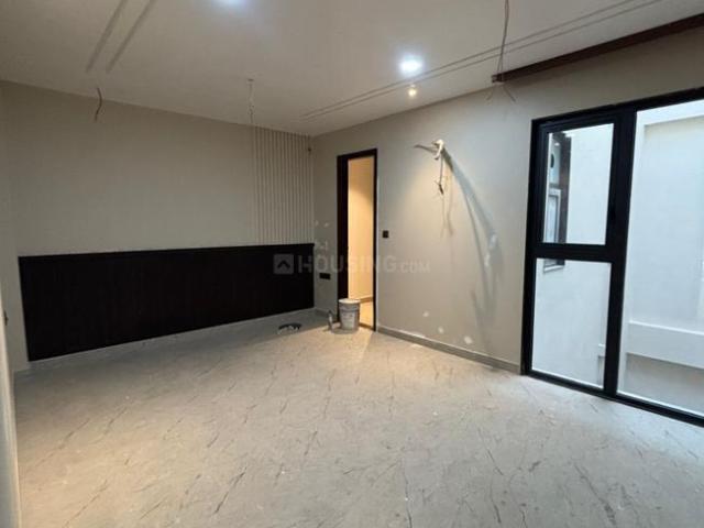 6 BHK Villa in Gomti Nagar for resale Lucknow. The reference number is 19015226