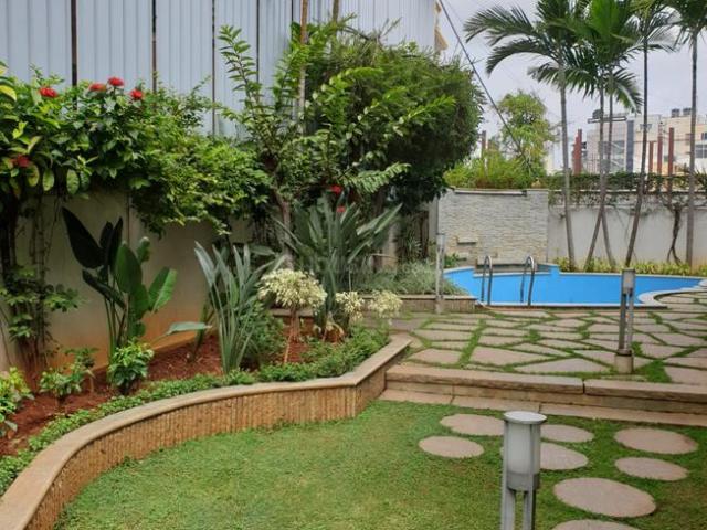 6 BHK Villa in HBR Layout for resale Bengaluru. The reference number is 20608606