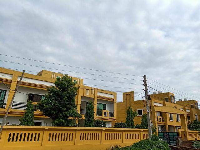 6 BHK Villa in Jankipuram for resale Lucknow. The reference number is 20648712