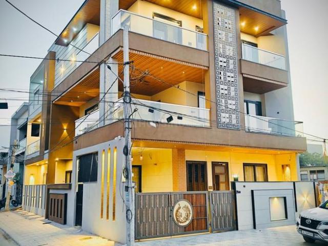6 BHK Villa in Manyawas for resale Jaipur. The reference number is 19120116