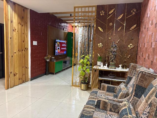 6 BHK Villa in Mallampet for resale Sangareddy. The reference number is 18686163