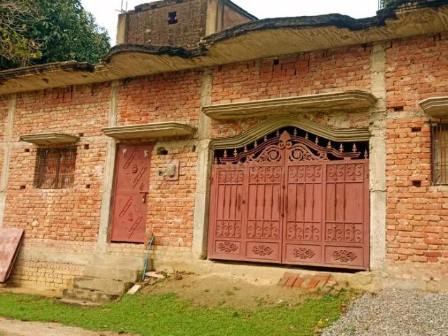 6 BHK Villa in Ram Nagar for resale Varanasi. The reference number is 18489946