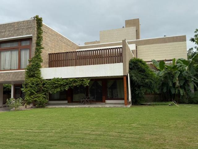 6 BHK Villa in Shantipura for rent Ahmedabad. The reference number is 20788846