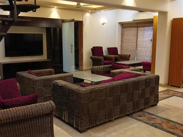 6 BHK Apartment in Andheri West for rent Mumbai. The reference number is 20018506