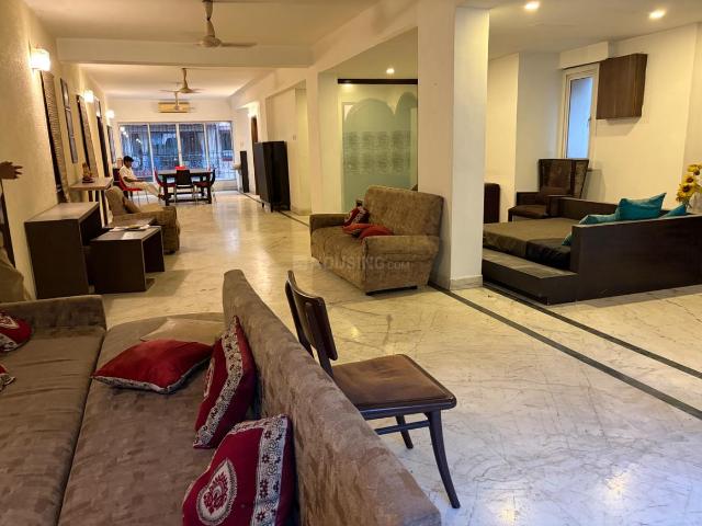 6 BHK Apartment in Alipore for resale Kolkata. The reference number is 20792035