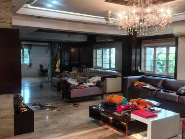 6 BHK Apartment in Gariahat for resale Kolkata. The reference number is 20168684