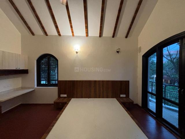 6 BHK Apartment in Whitefield for rent Bengaluru. The reference number is 20645773