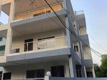 6 BHK Duplex in Bawadiya Kalan for resale Bhopal. The reference number is 20434424