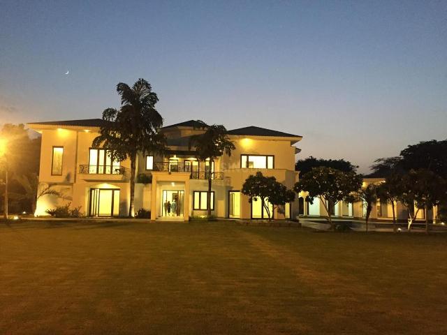 6 BHK Farm House in Chhattarpur for rent New Delhi. The reference number is 20904531