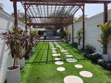 6 BHK Farm House in DLF Farms for resale New Delhi. The reference number is 20498779