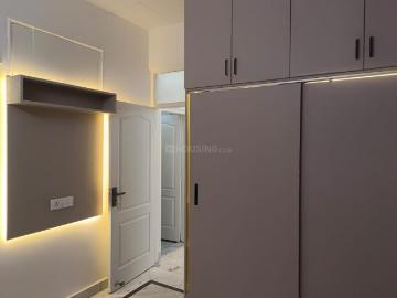 6 BHK Independent Builder Floor in Rohini Sector 28 for resale New Delhi. The reference number is 20495935
