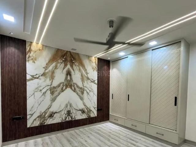 6 BHK Independent Builder Floor in Sector 20 Rohini for resale New Delhi. The reference number is 20825524