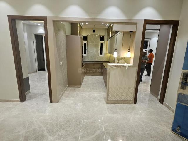 6 BHK Independent Builder Floor in Sector 20 Rohini for resale New Delhi. The reference number is 20262034