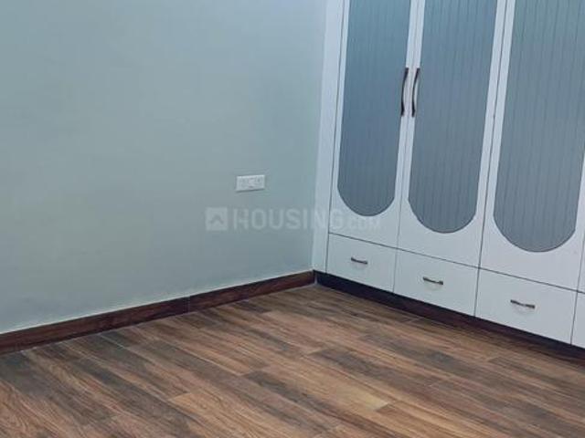 6 BHK Independent Builder Floor in Sector 20 Rohini for resale New Delhi. The reference number is 21127397