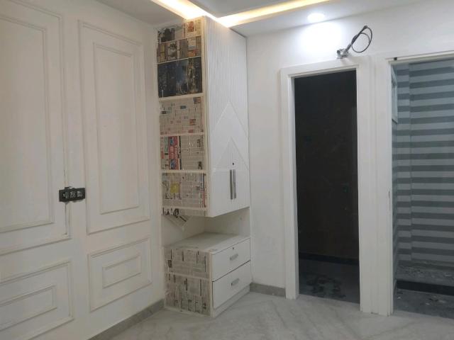 3 BHK Independent Builder Floor in Sector 24 Rohini for resale New Delhi. The reference number is 20187864