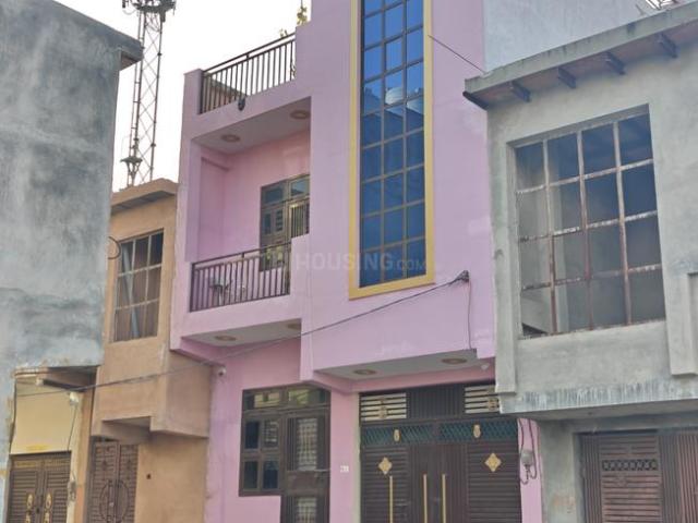 6 BHK Independent House in Tilpata Karanwas for resale Greater Noida. The reference number is 21093576