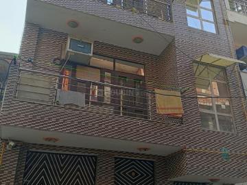 6 BHK Independent House in Vasundhara for resale Ghaziabad. The reference number is 19859595