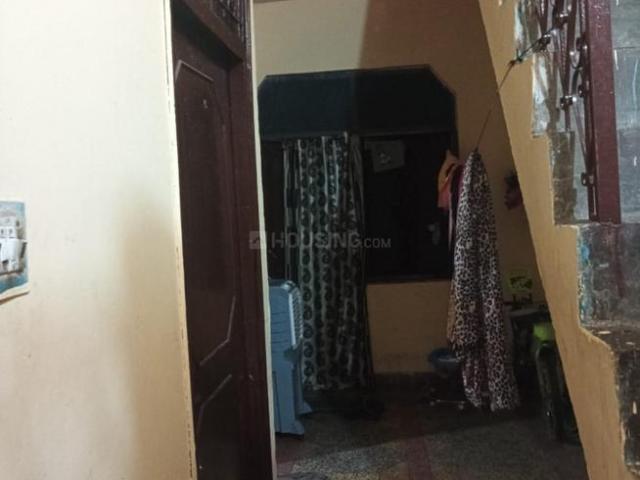 6 BHK Independent House in Vinod Nagar West for resale New Delhi. The reference number is 21117166