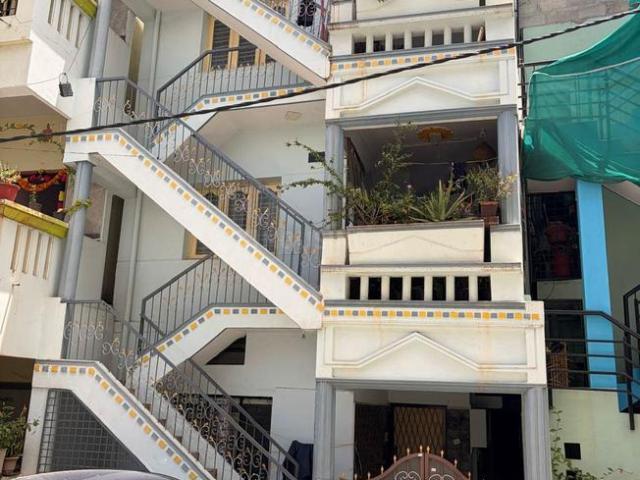 6 BHK Independent House in Vijayanagar for resale Bengaluru. The reference number is 20790763