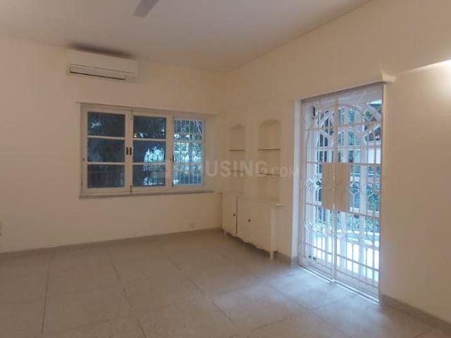 6 BHK Independent House in West End for resale New Delhi. The reference number is 21026373