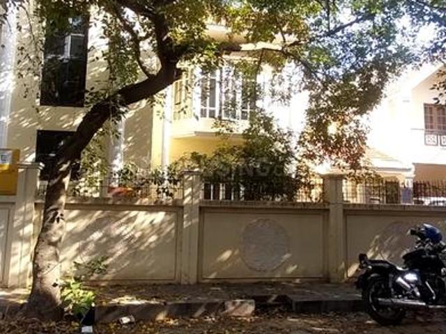 6 BHK Independent House in Banaswadi for resale Bengaluru. The reference number is 21200918