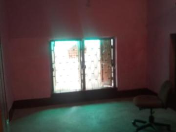 6 BHK Independent House in Baguiati for resale Kolkata. The reference number is 10523020