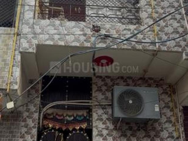 6 BHK Independent House in Budh Vihar for resale New Delhi. The reference number is 21225239