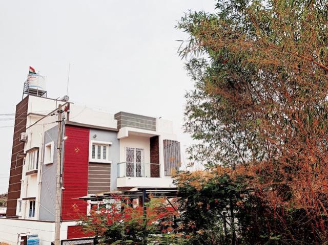 6 BHK Independent House in Bukkasagara for resale Bengaluru. The reference number is 21055602